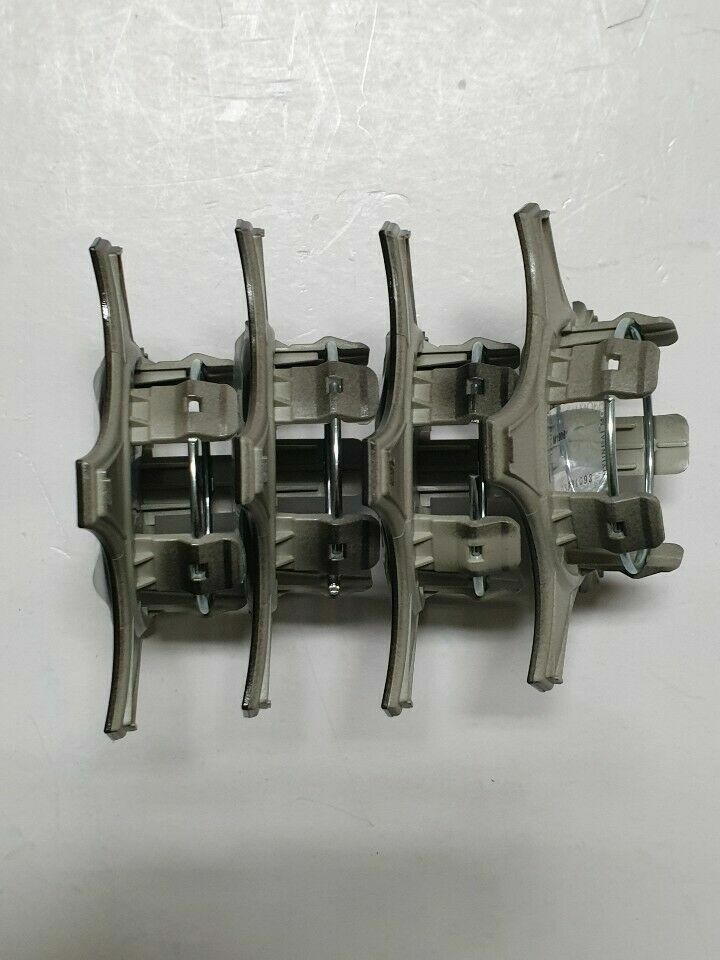4552128