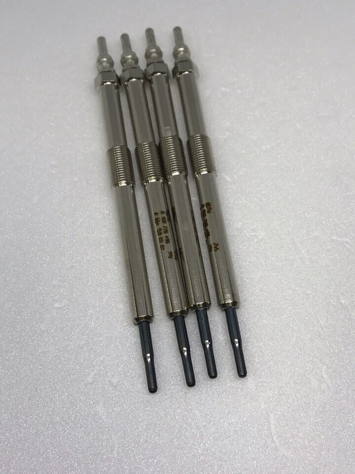 4496888