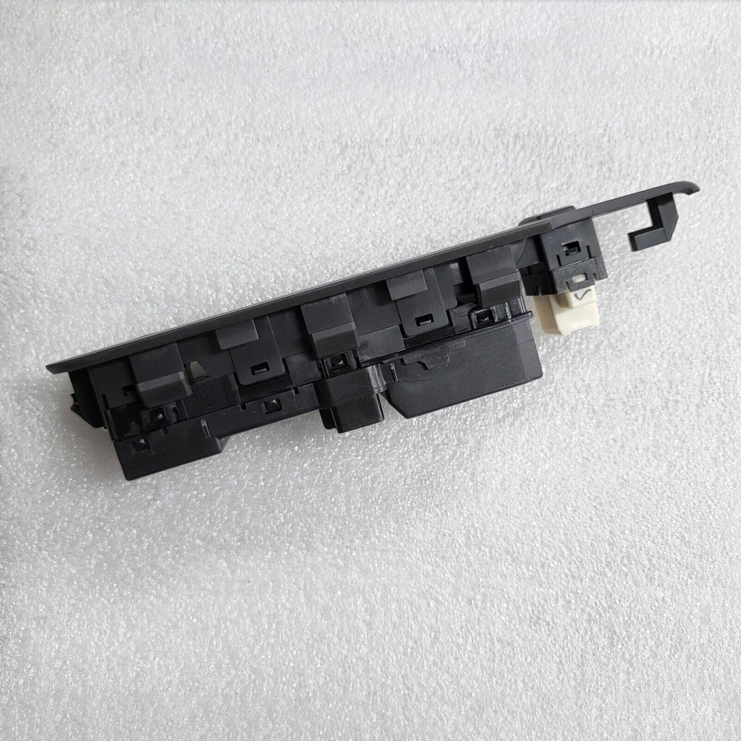 4480921