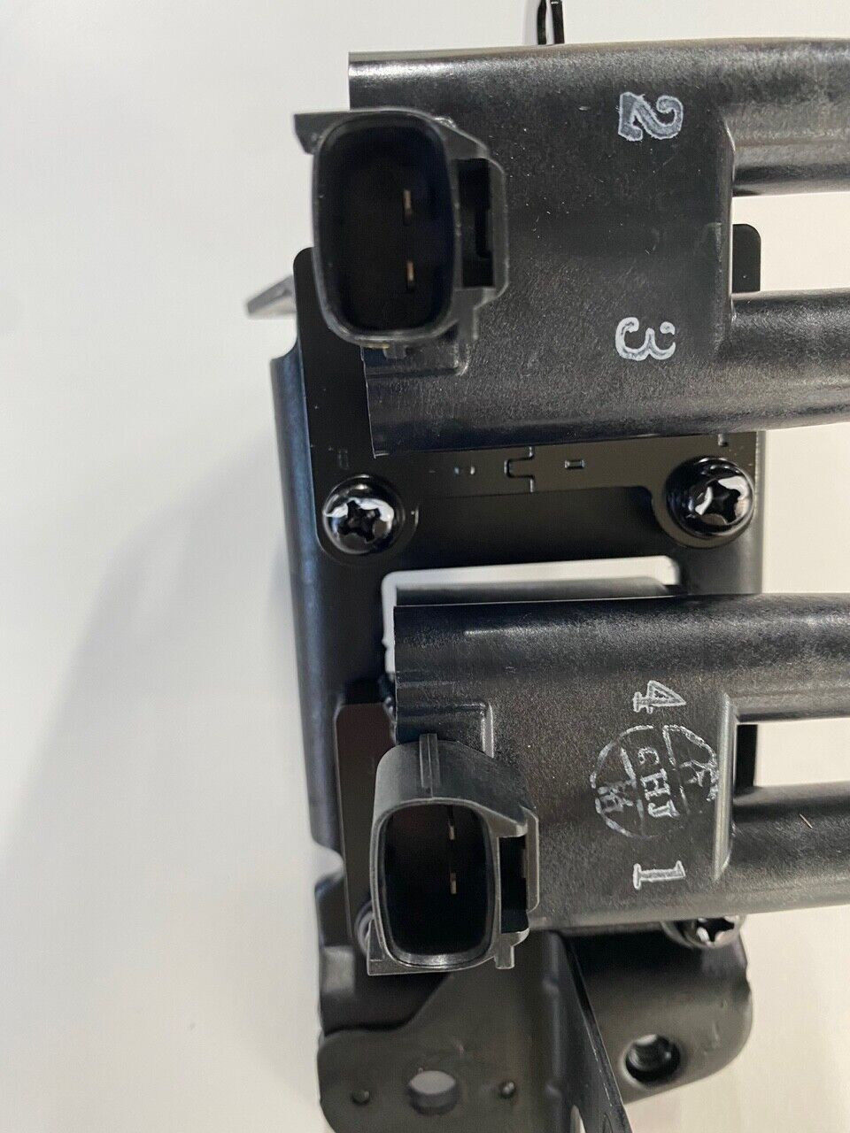 4550983