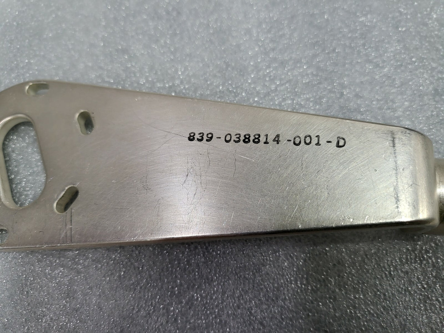 7280439