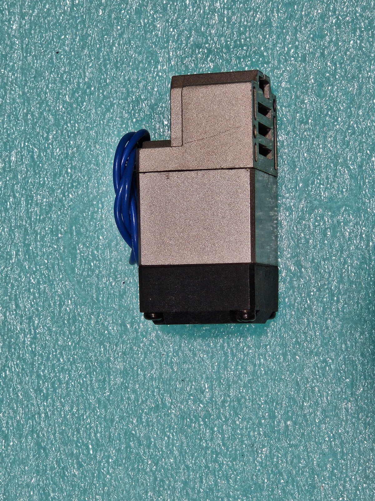 7867518