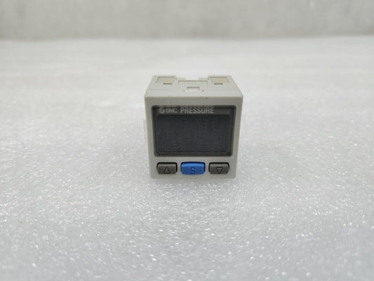 7257381