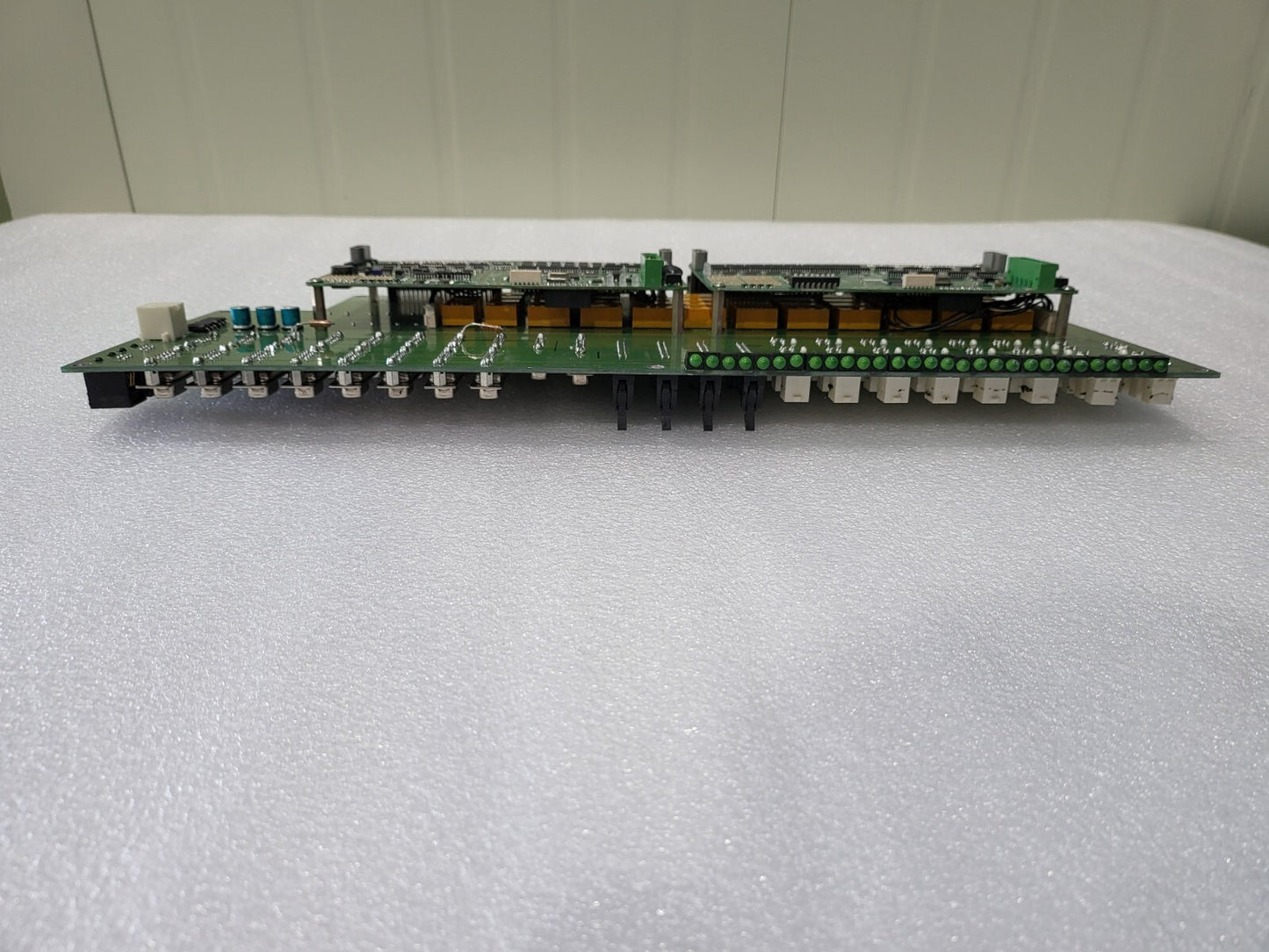 7325924