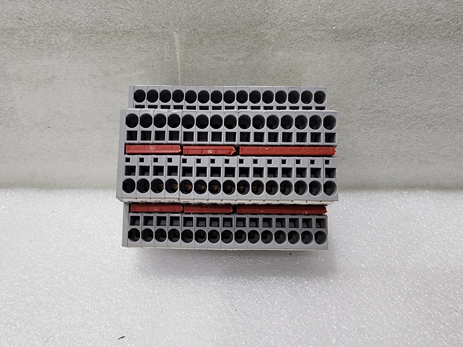 7867901