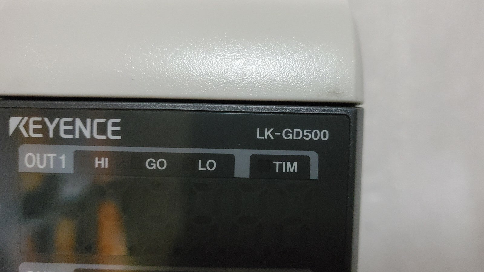 7273553