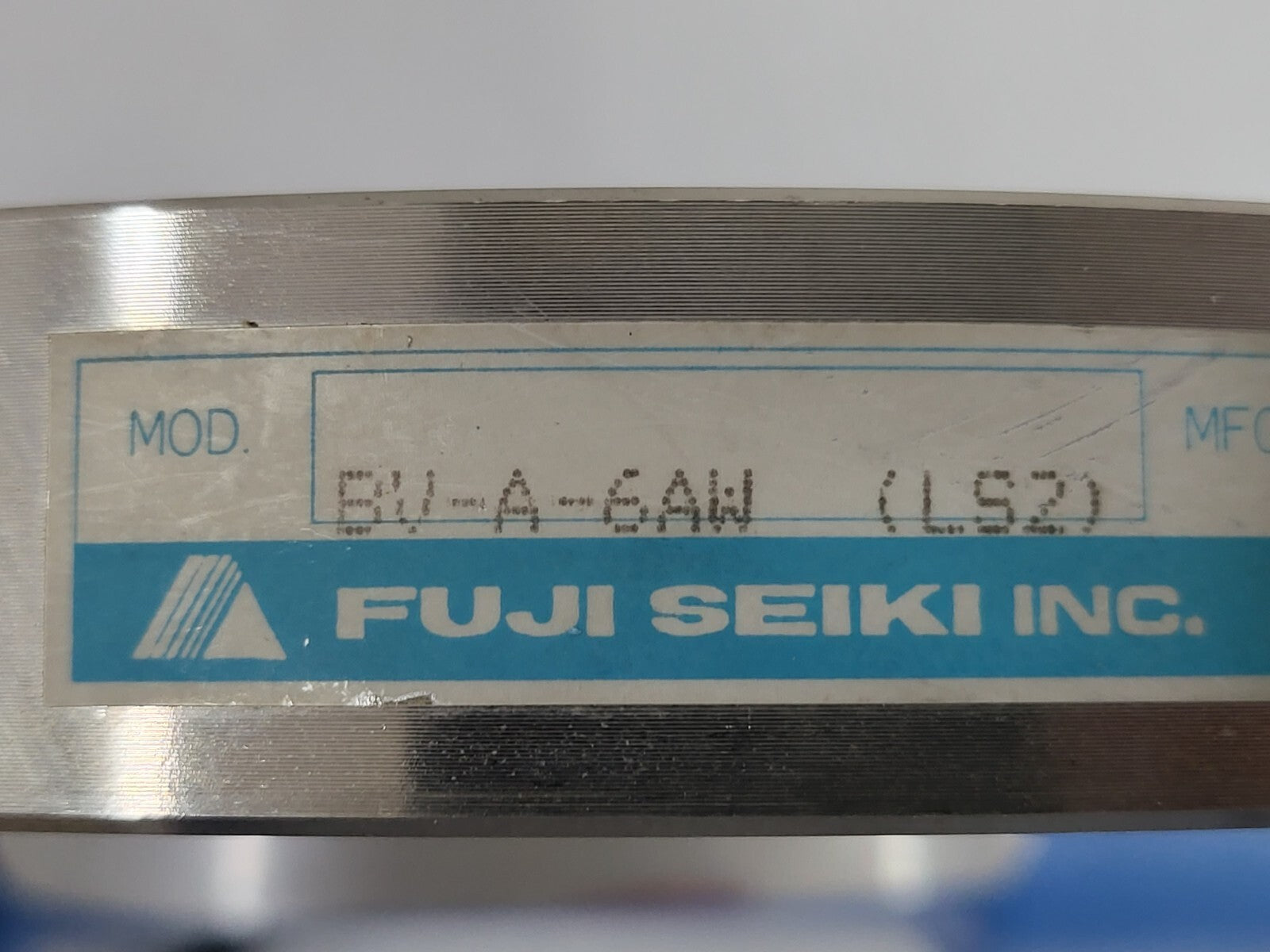 7868085