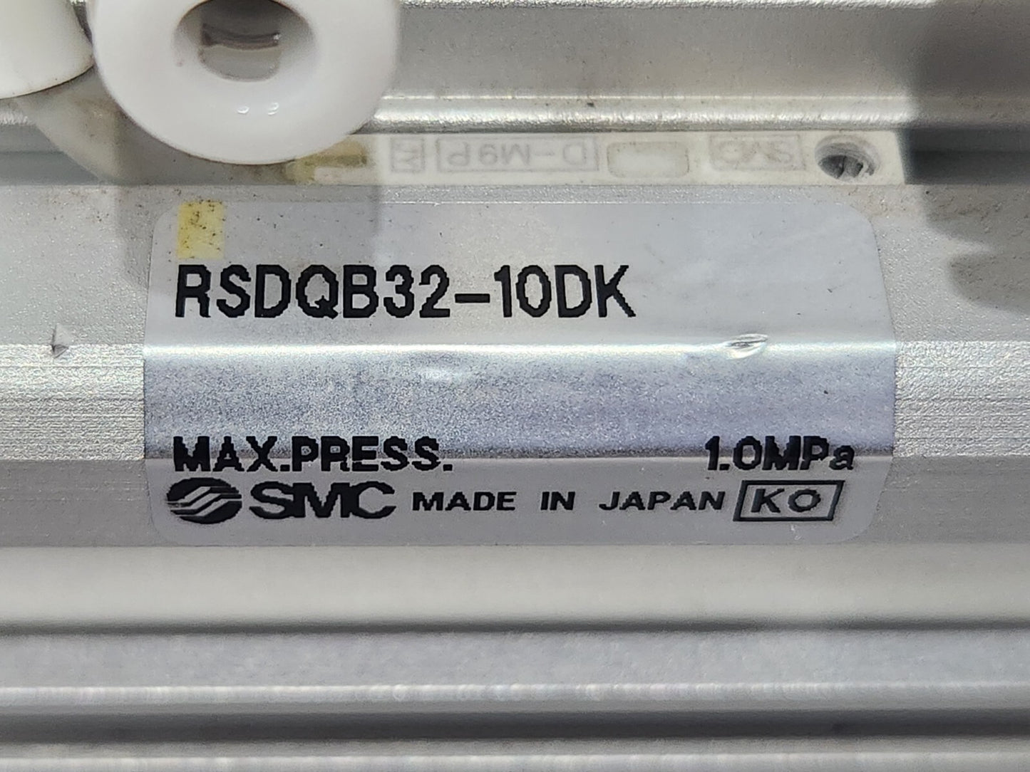 7868077