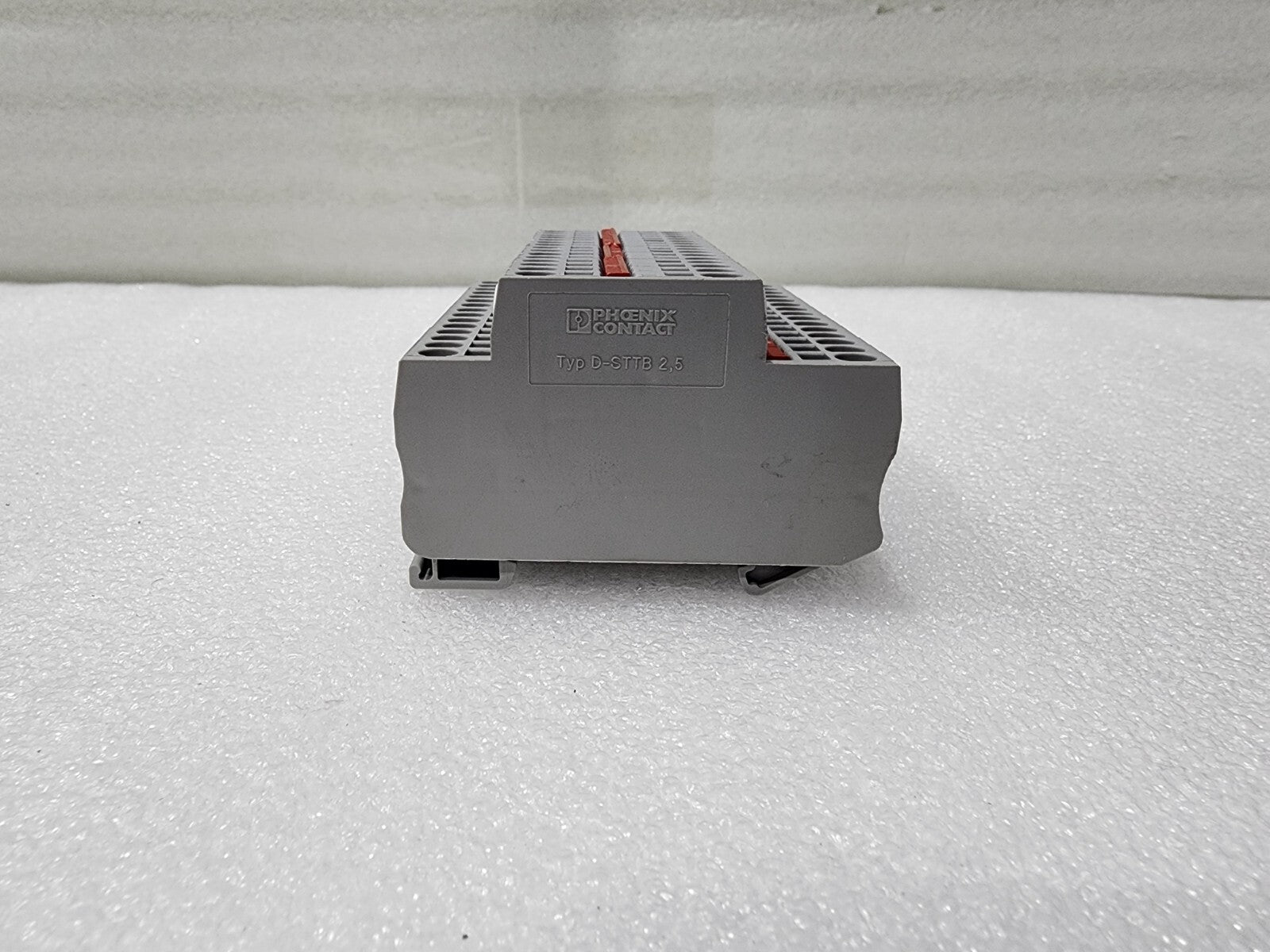 7867901