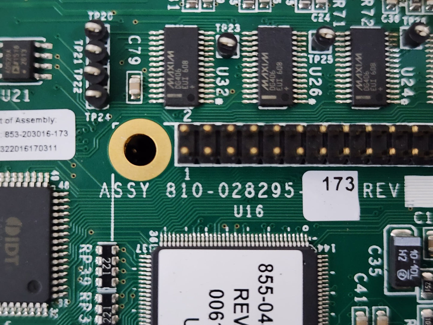 7867852