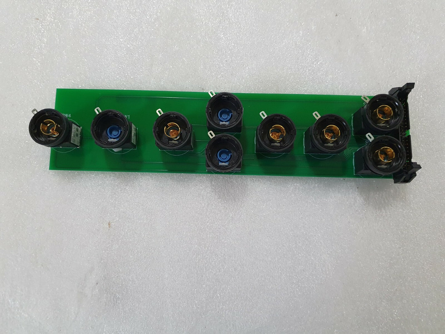 7324973