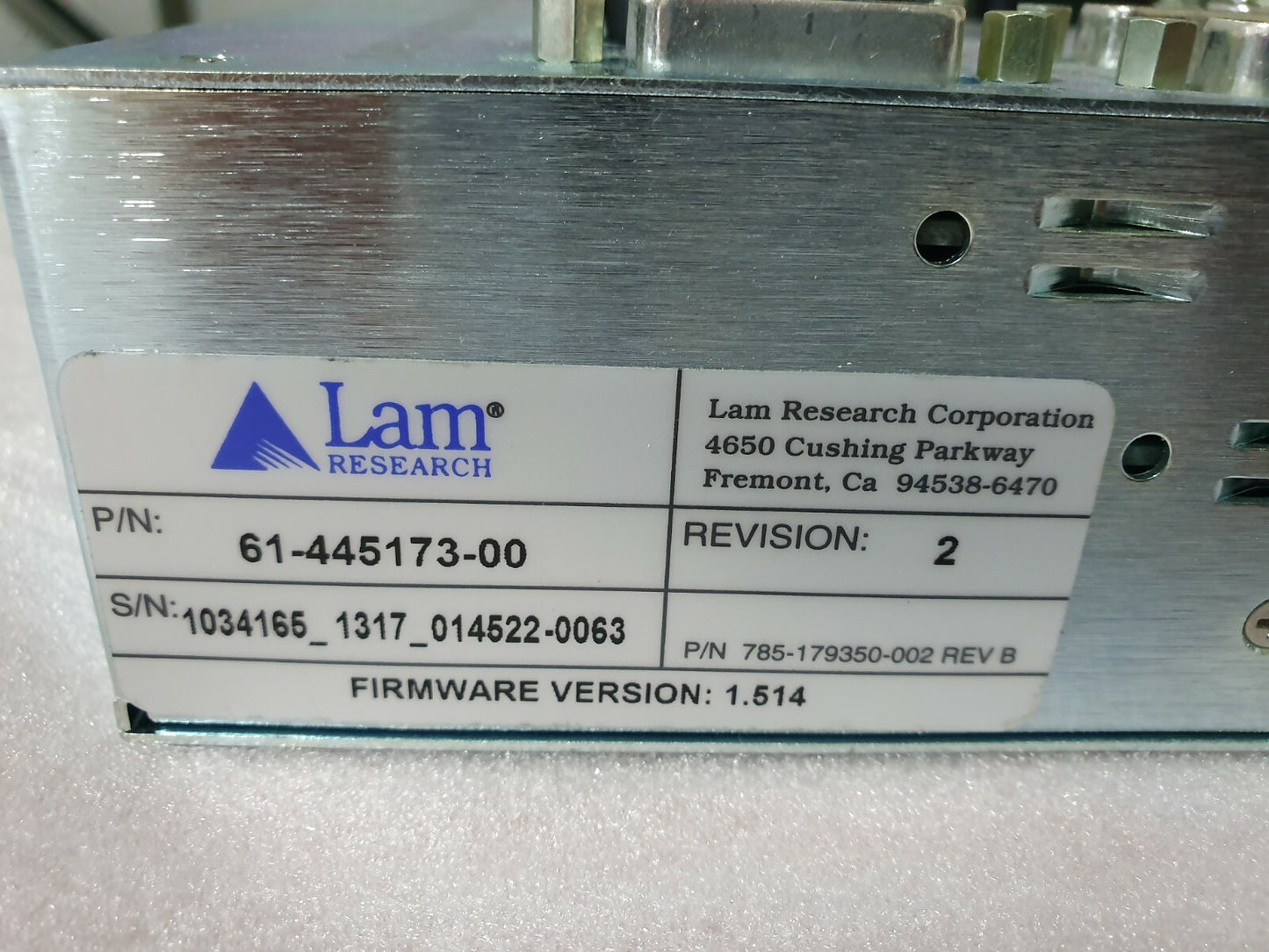 7325427