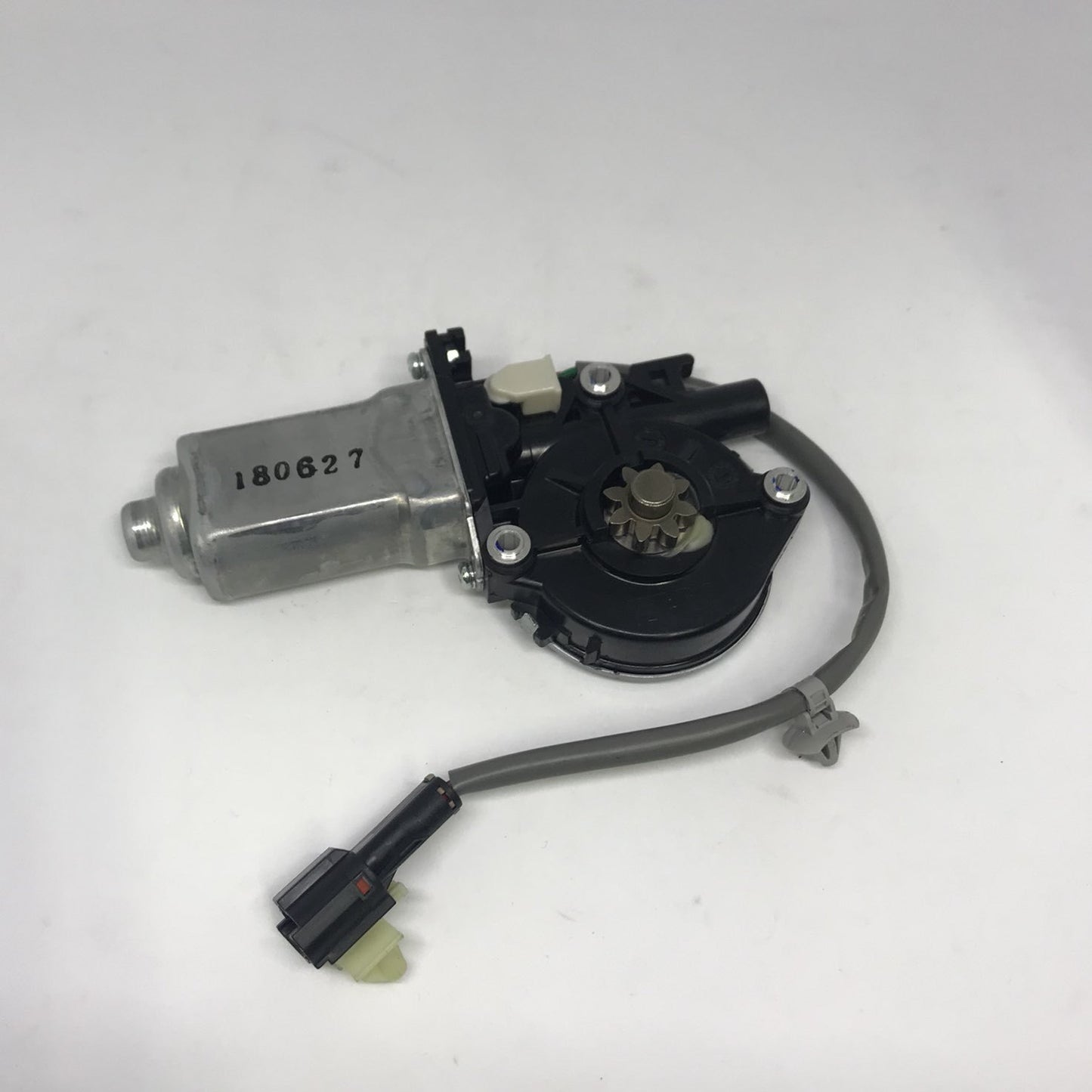 0K5525856Y Front Right Power Window Motor for 2002 2005 Kia Sedona Carnival