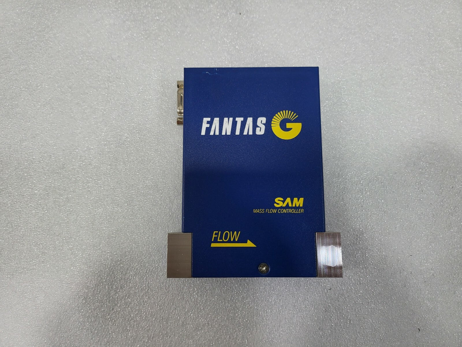 7868923