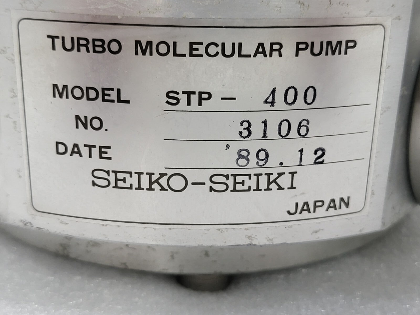 7868100