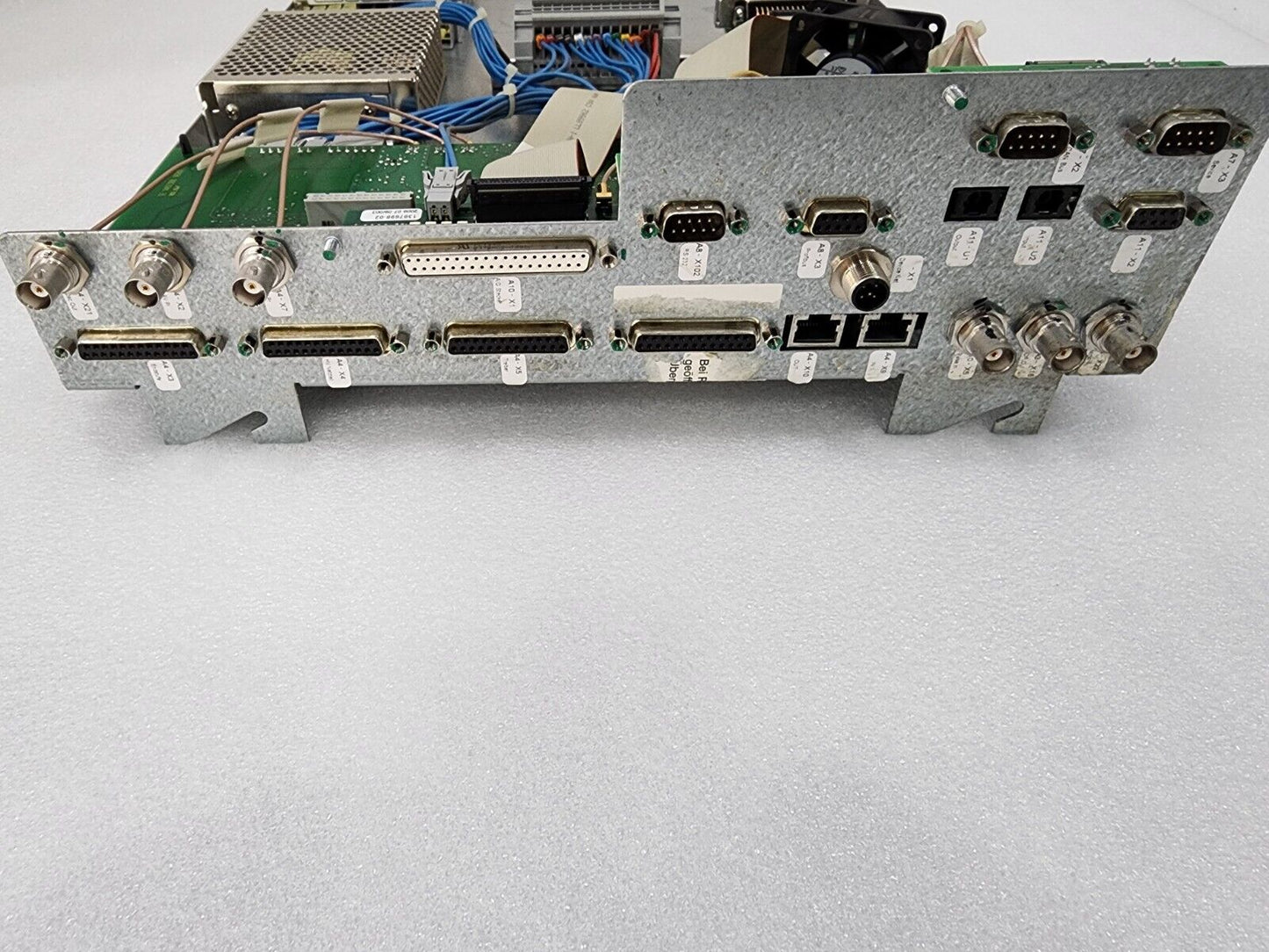 As-Is  HUTTINGER ELEKTRONIK D-79711 Control box Steuerbox RF 13.56MHz 15-30m